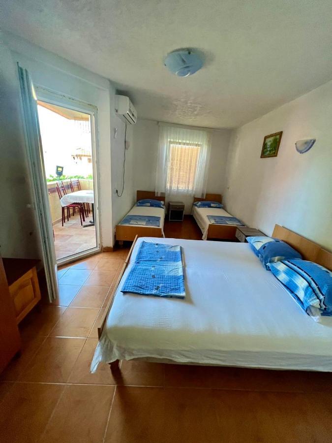 Apartments Vila Fata Ulcinj Exterior foto