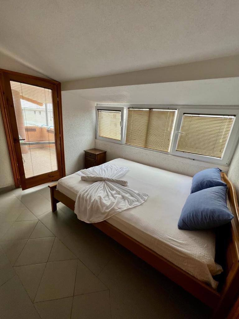 Apartments Vila Fata Ulcinj Exterior foto